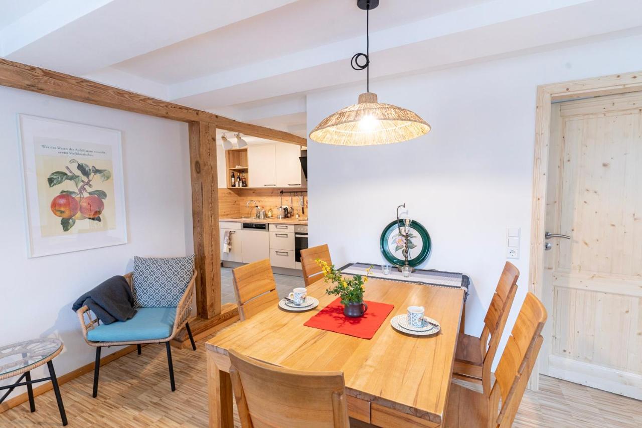 Gaestehaus Grosshoechberg Spiegelberg Buitenkant foto